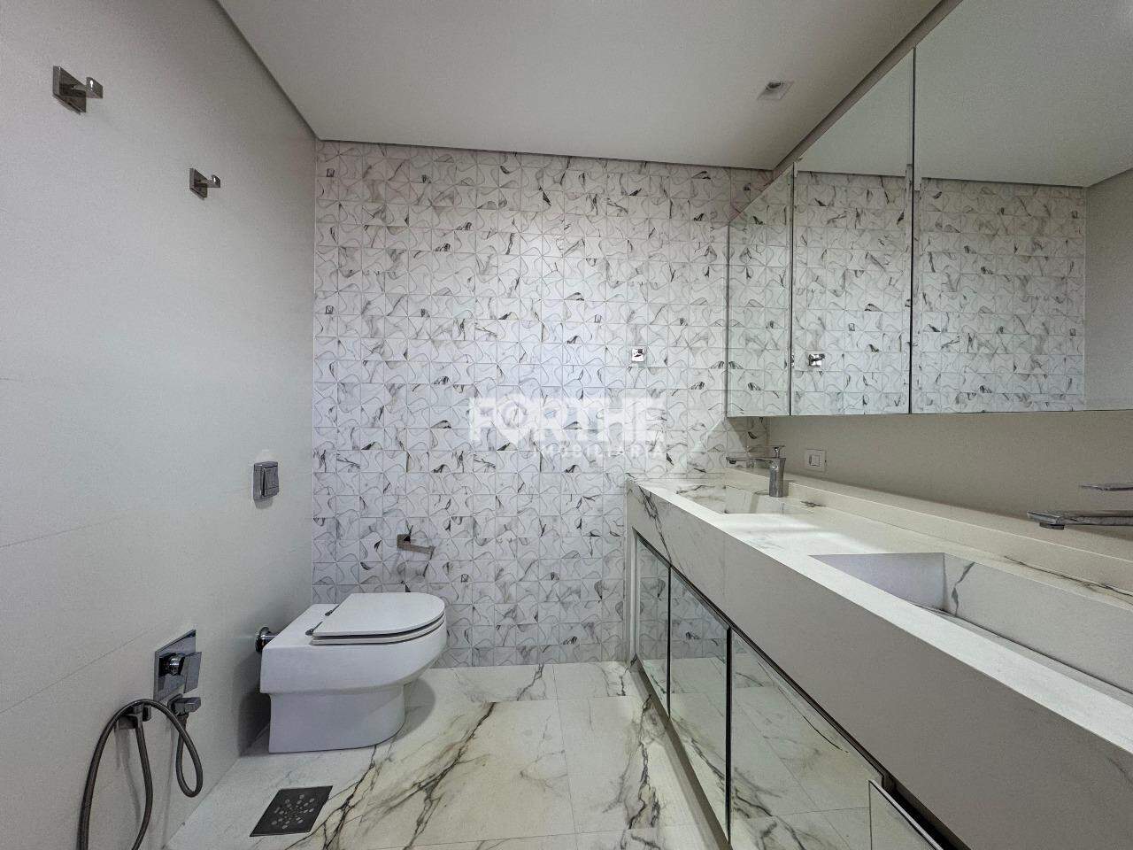 Apartamento para aluguel no Centro: 