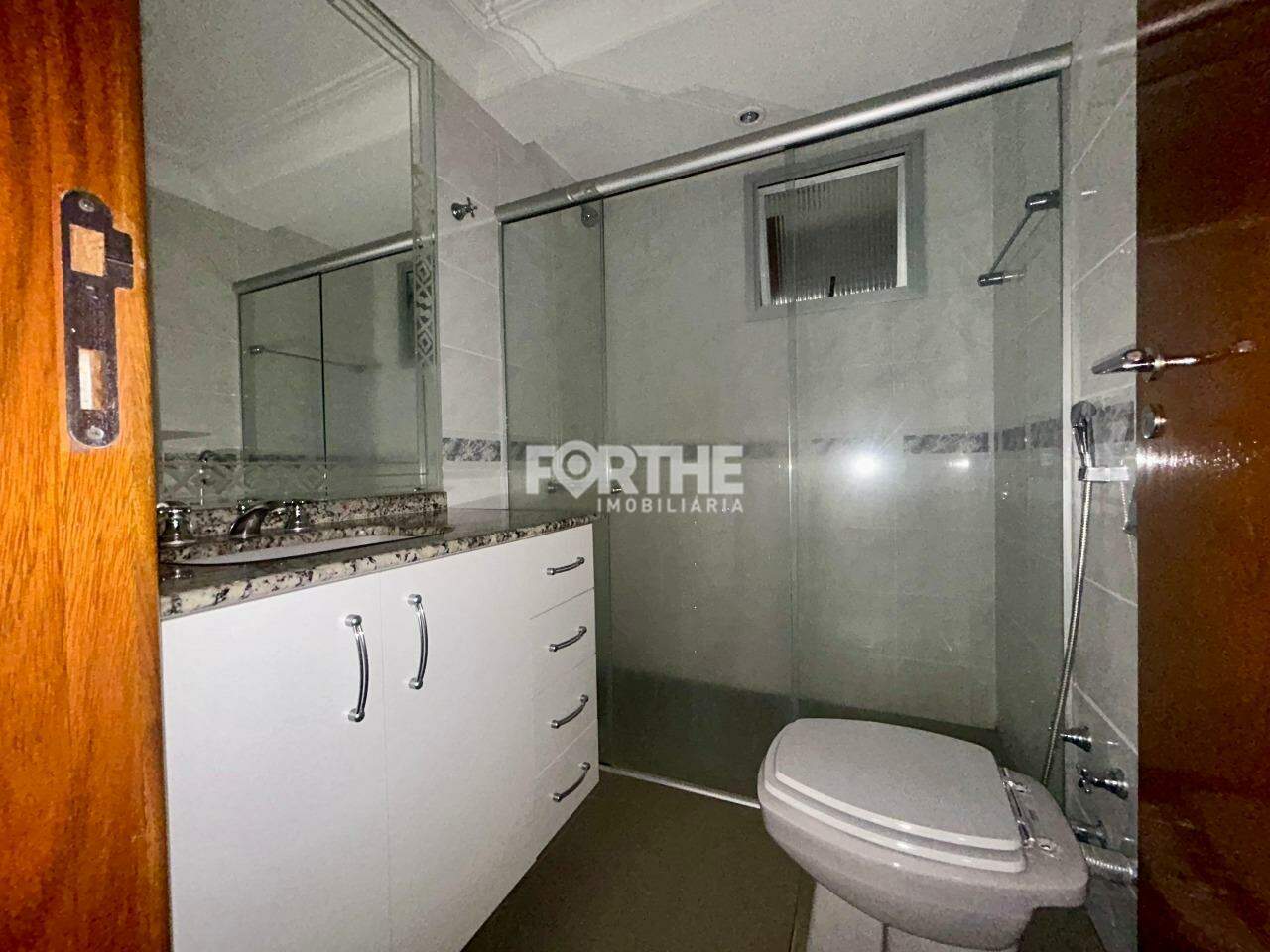 Apartamento para aluguel no Centro: 