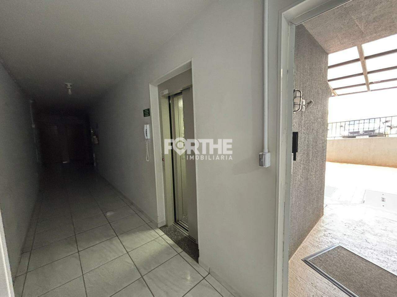 Apartamento para aluguel no Universitário: 