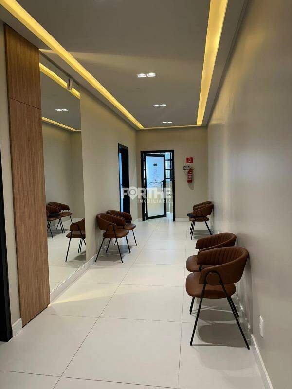 Sala comercial à venda no Centro: 