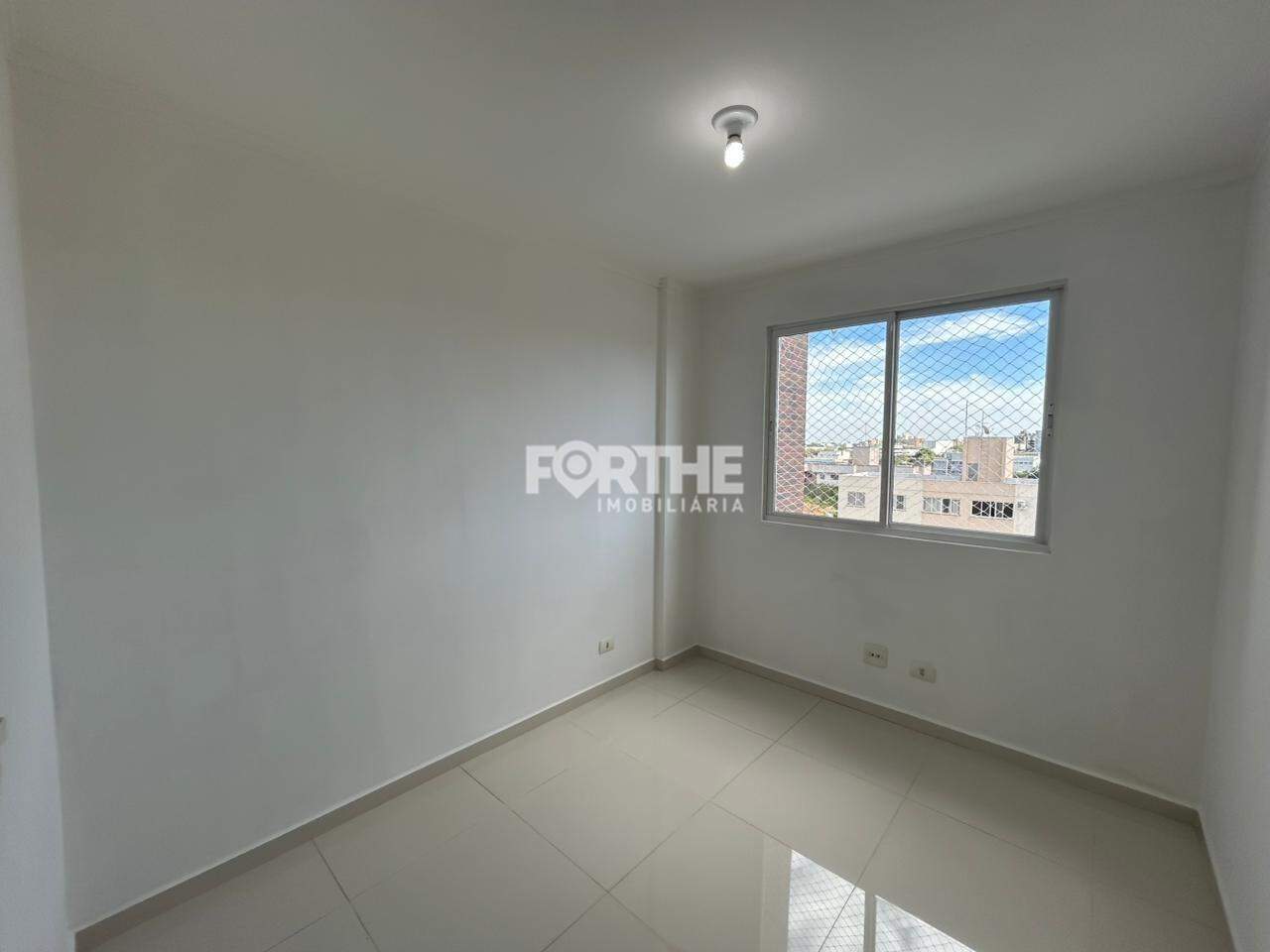 Apartamento para aluguel no Neva: 