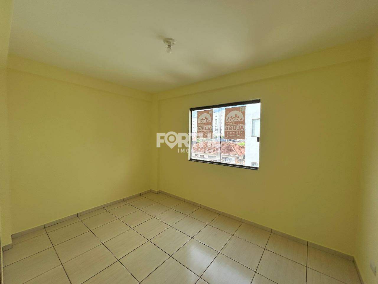 Apartamento para aluguel no Coqueiral: 