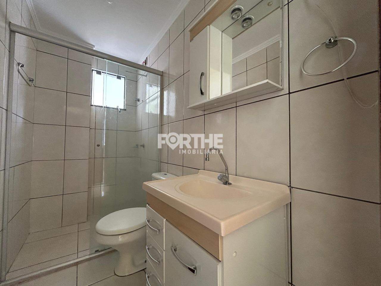 Apartamento para aluguel no Coqueiral: 