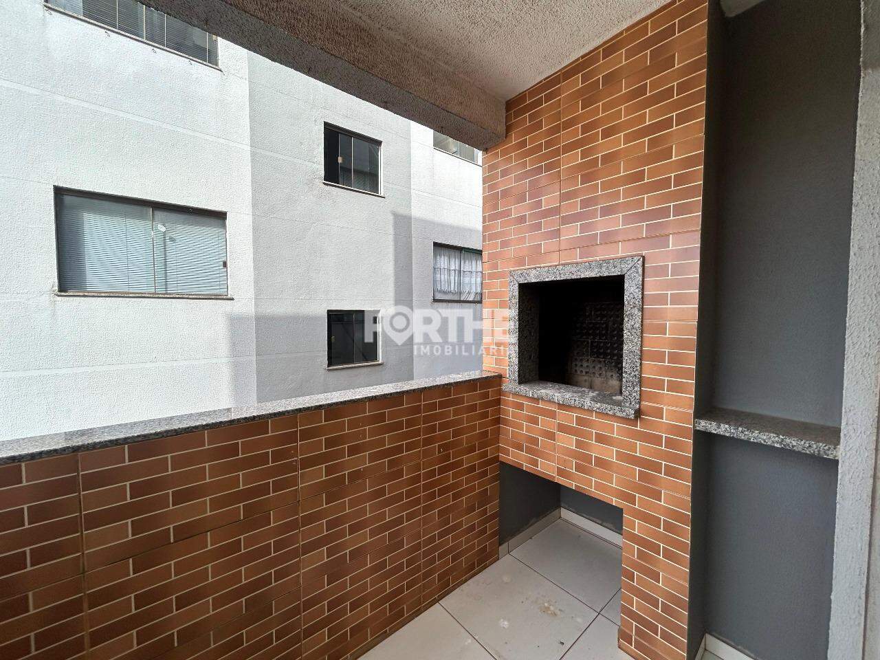 Apartamento para aluguel no Coqueiral: 