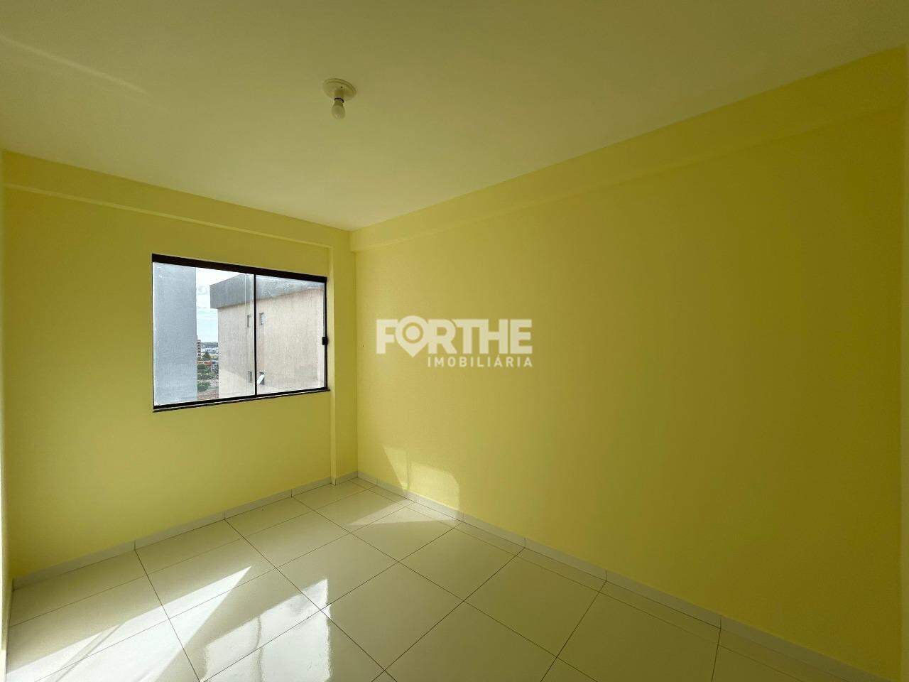 Apartamento para aluguel no Coqueiral: 