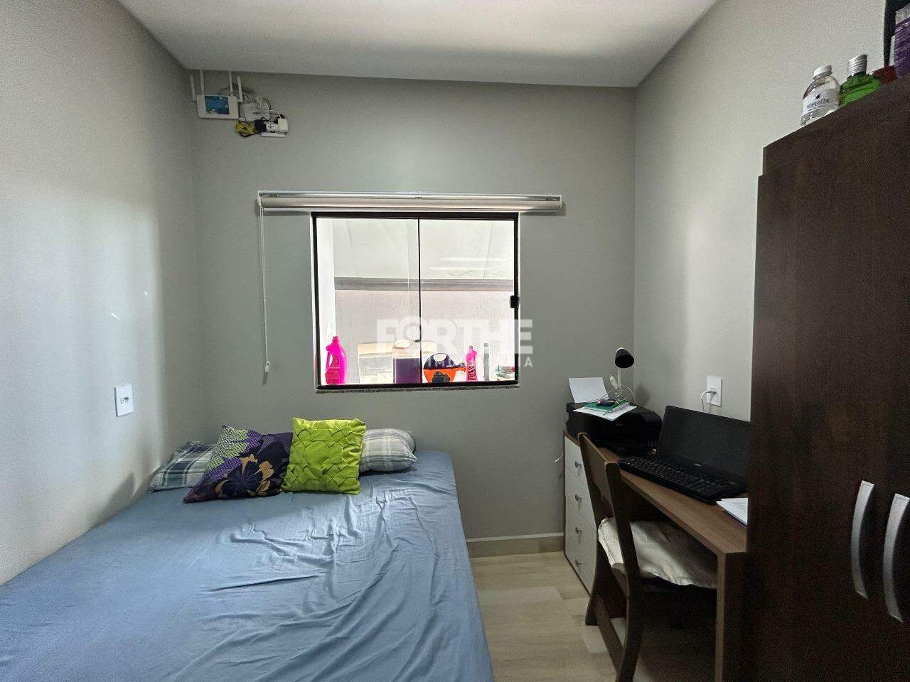 Casa para aluguel no Universitário: 