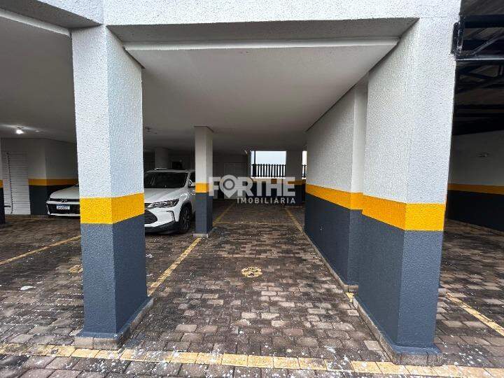 Apartamento para aluguel no Coqueiral: 
