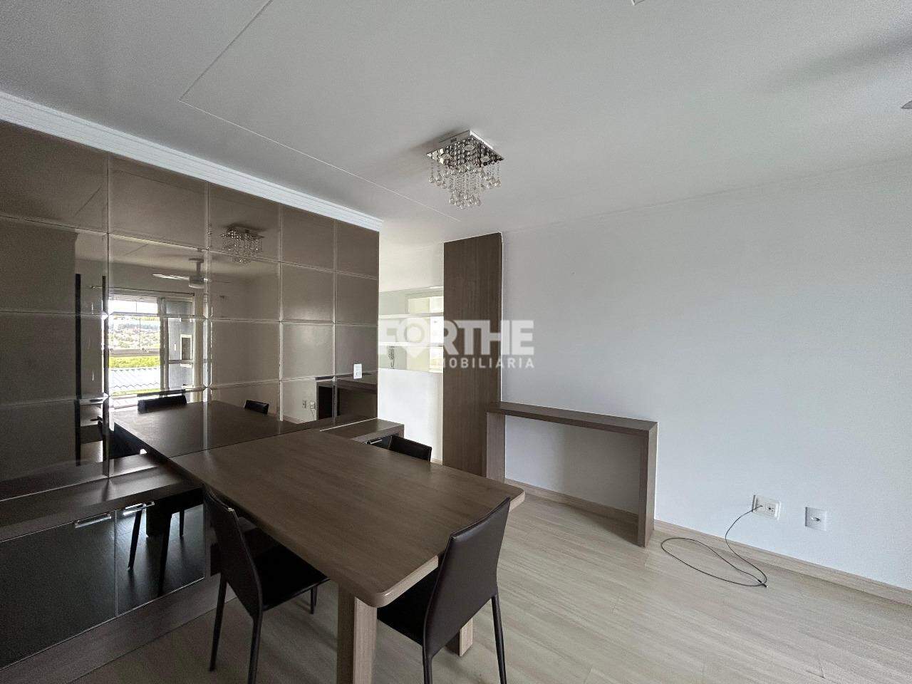 Apartamento para aluguel no Coqueiral: 
