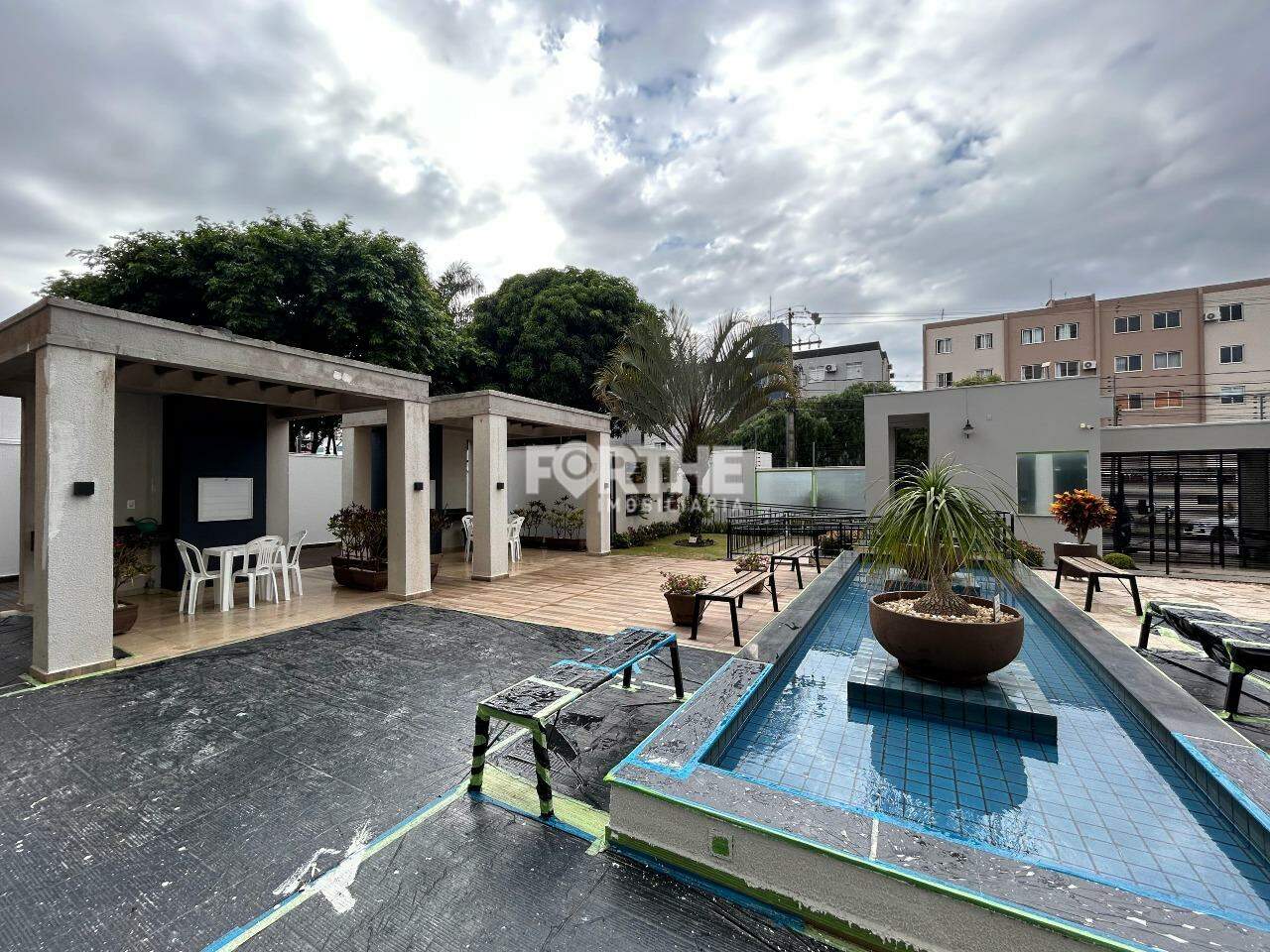 Apartamento para aluguel no Coqueiral: 