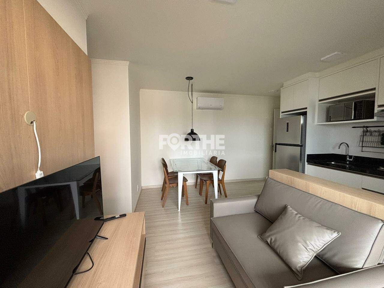 Apartamento para aluguel no Centro: 