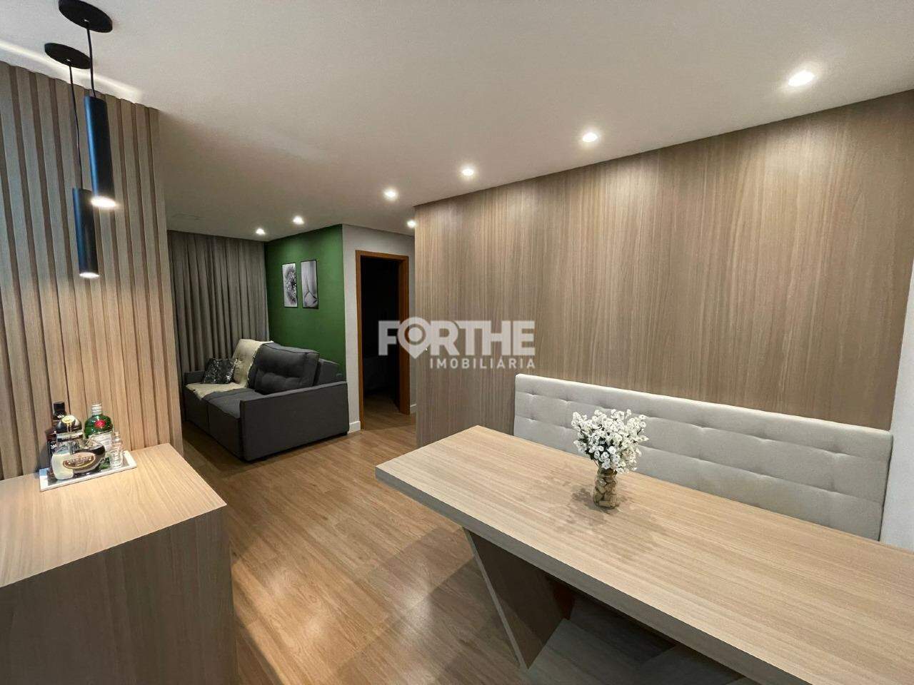 Apartamento à venda no Universitário: 