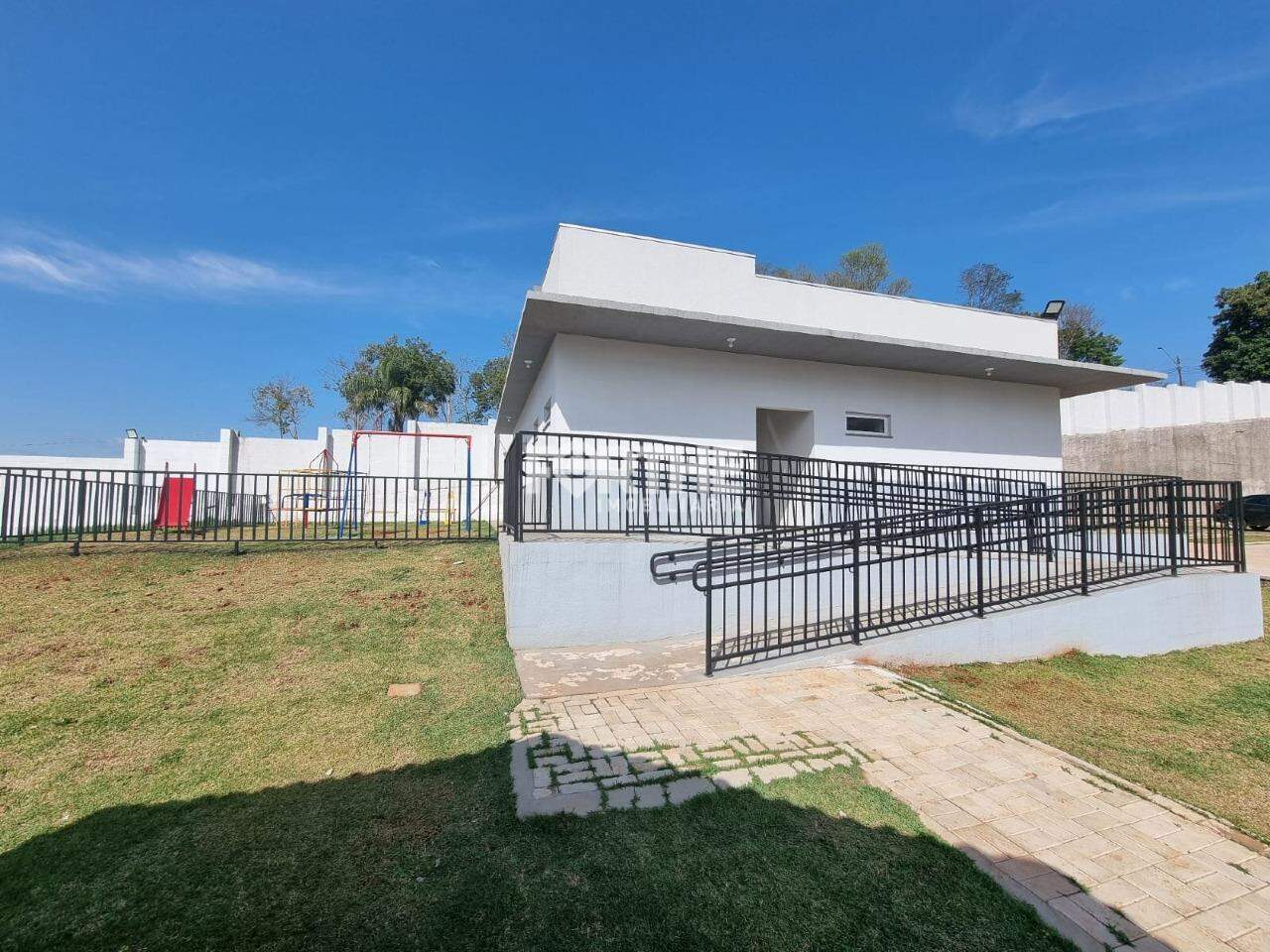 Apartamento à venda no Universitário: 