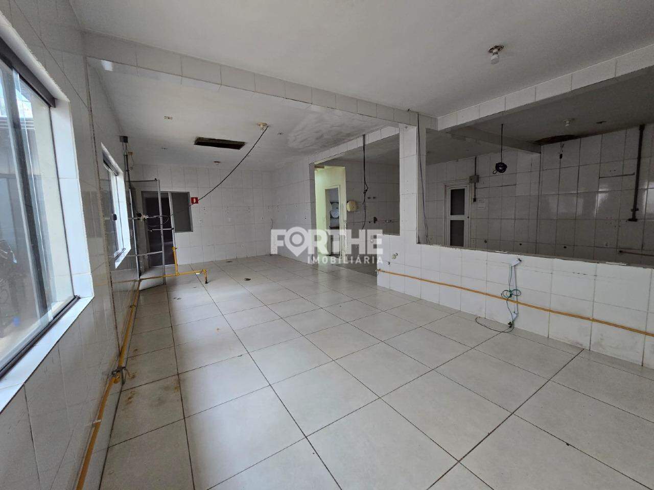 Sala comercial à venda no Centro: 