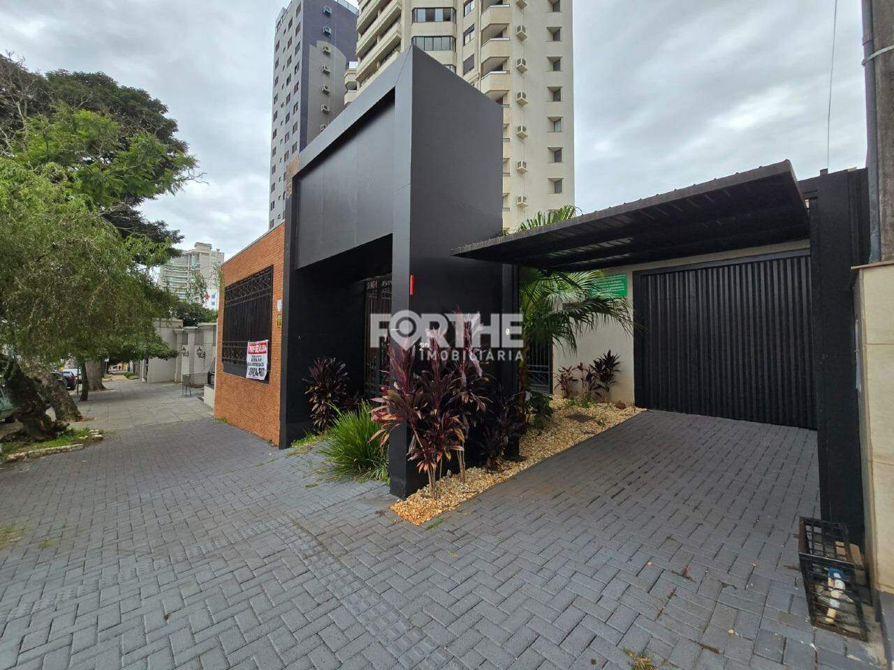 Sala comercial à venda no Centro: 
