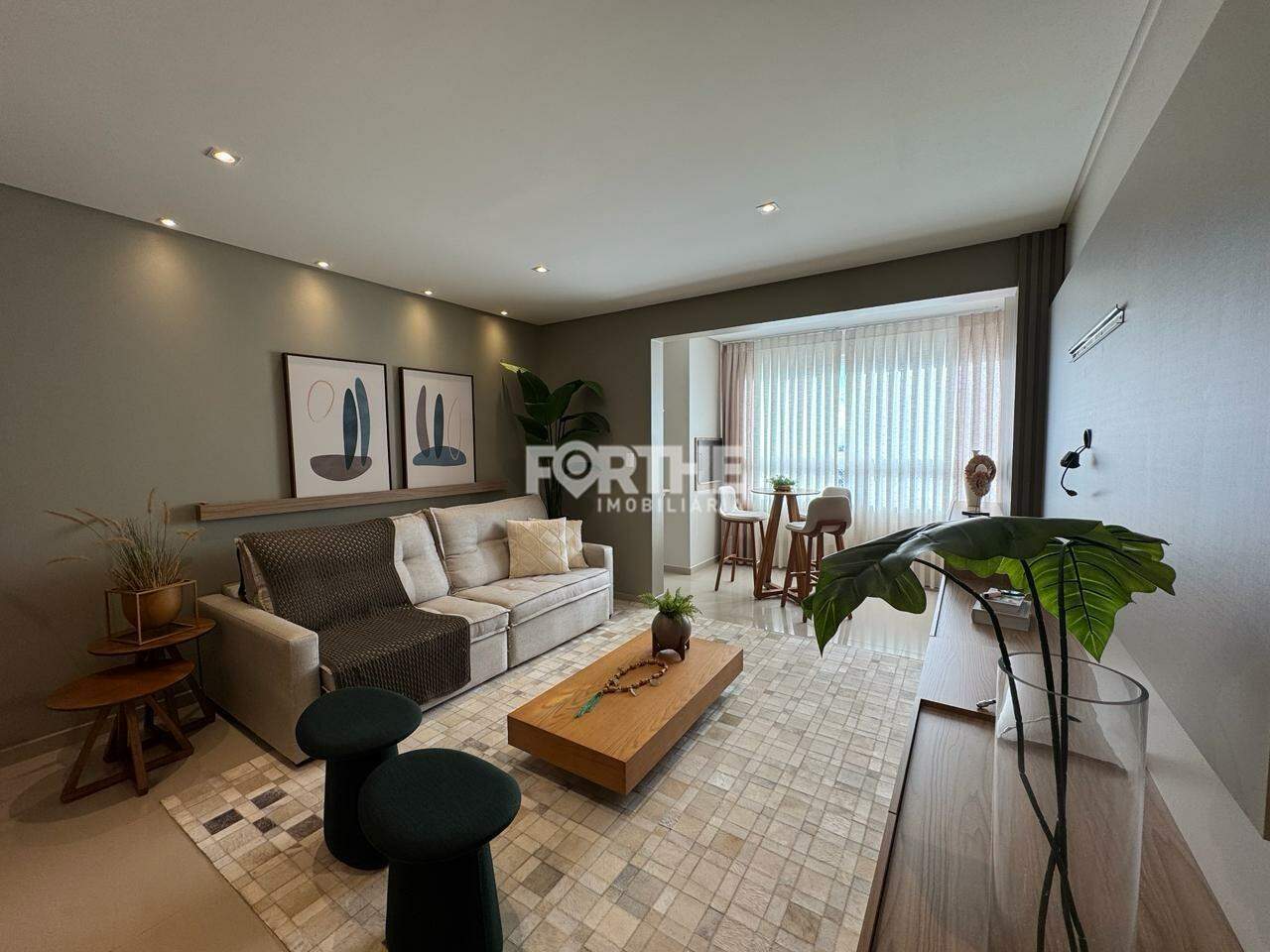 Apartamento 2 Dormitórios Centro 87m²