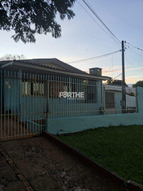 Terreno à venda no Universitário: 