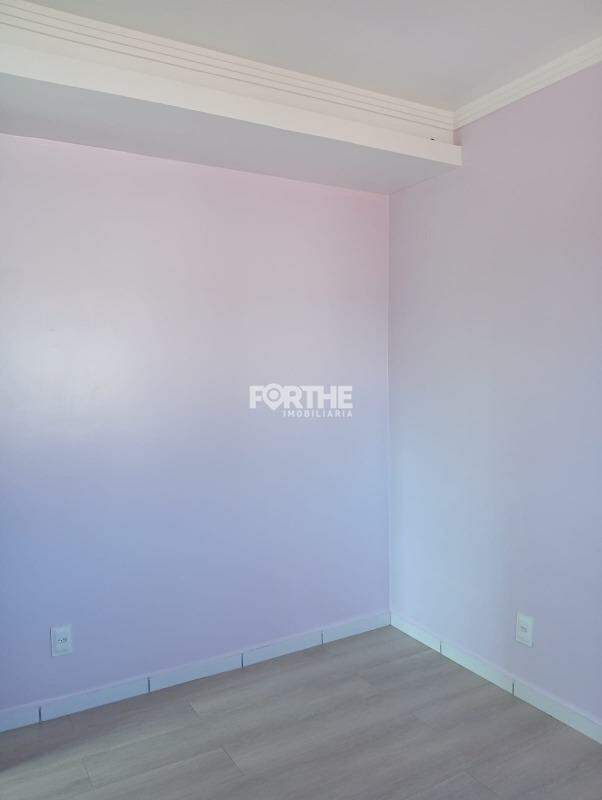Apartamento à venda no Universitário: 