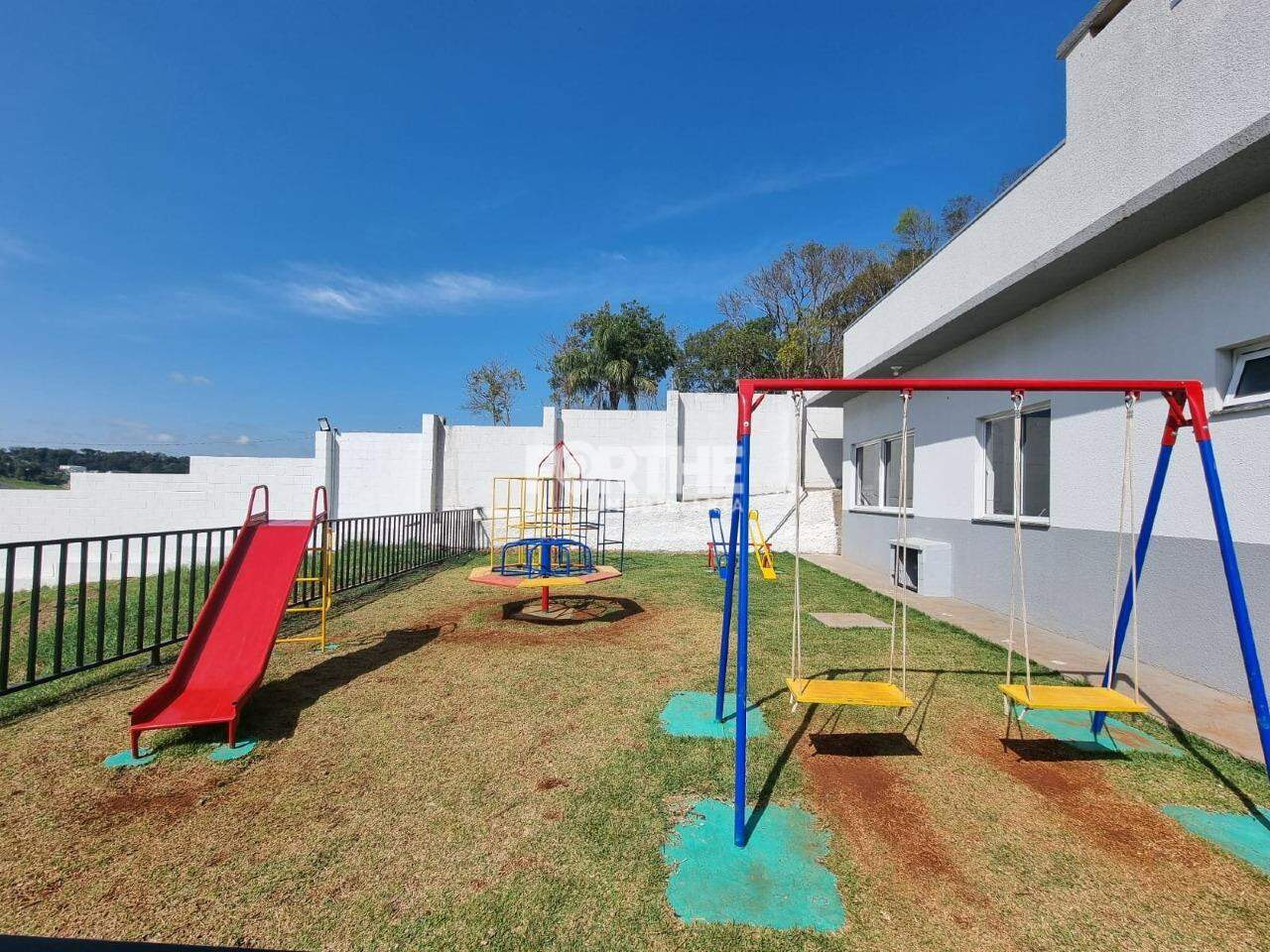 Apartamento à venda no Universitário: 