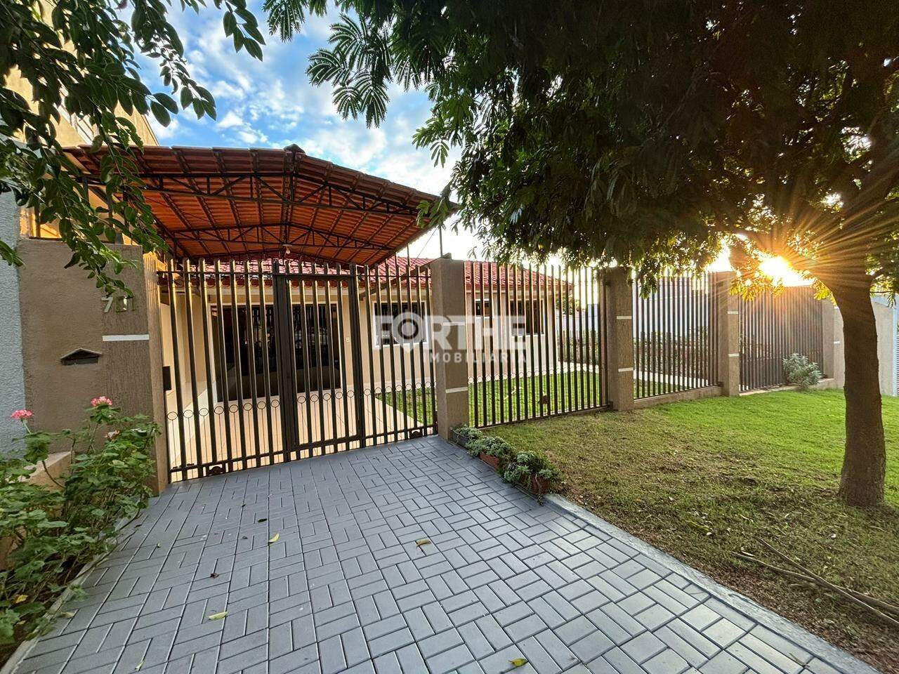 Casa para aluguel no Pacaembu: 