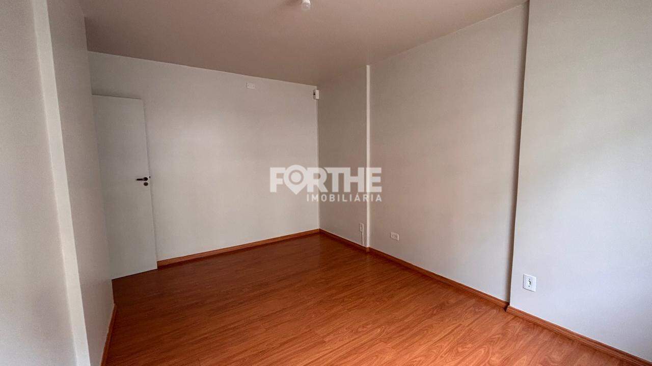 Apartamento à venda no Recanto Tropical: 