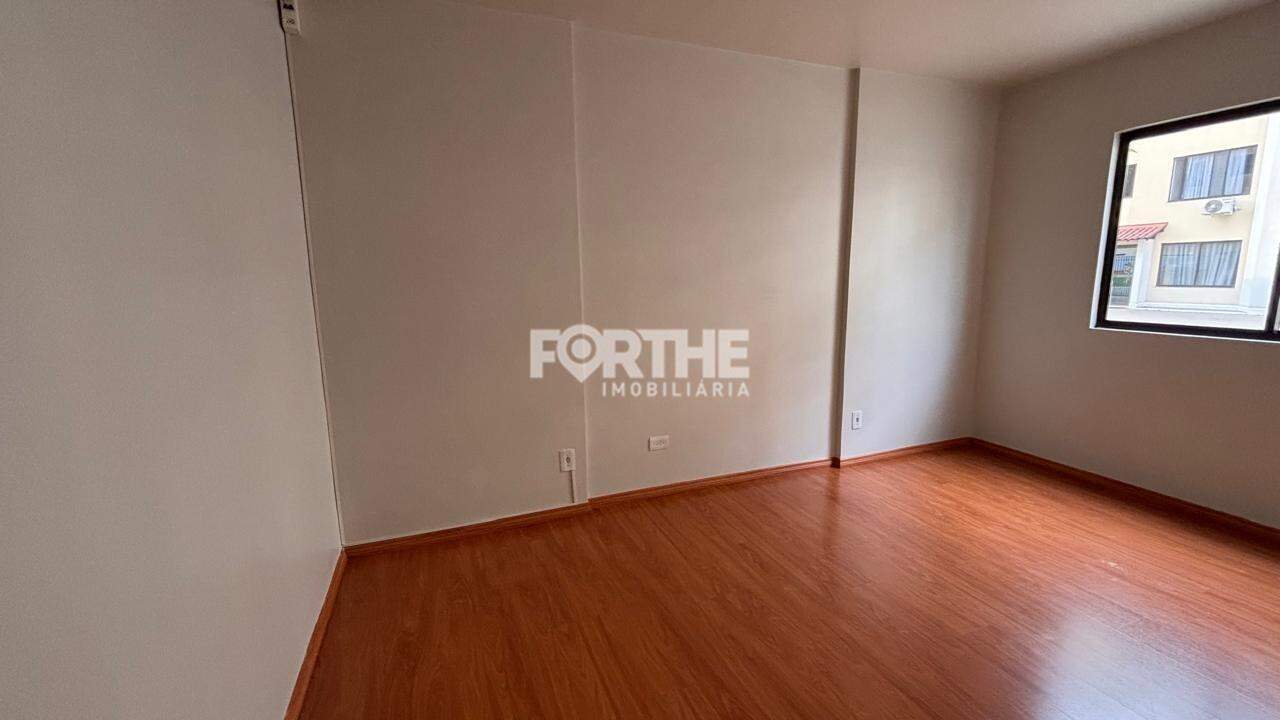 Apartamento à venda no Recanto Tropical: 