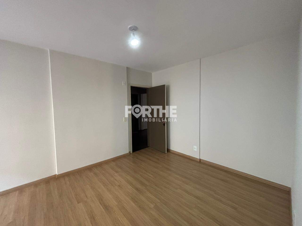 Apartamento para aluguel no Country: