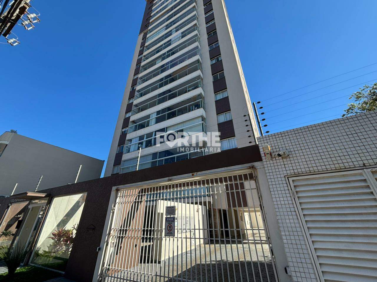 Apartamento para aluguel no Coqueiral: 