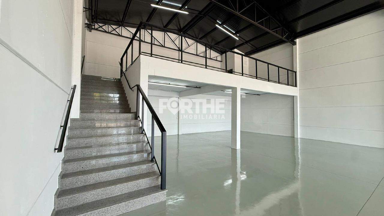 Sala comercial para aluguel no Universitário: 