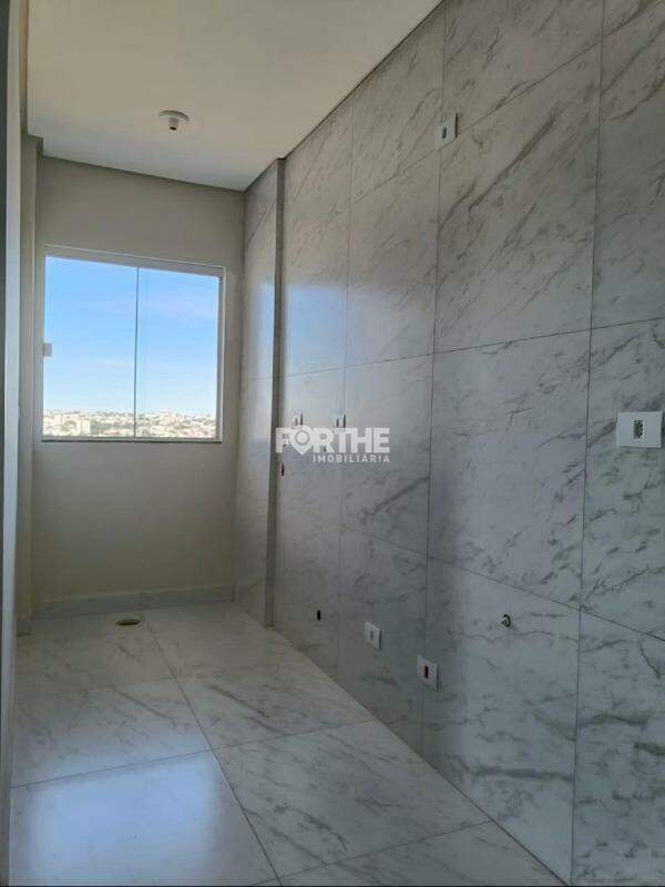 Apartamento à venda no Pioneiros Catarinenses: 