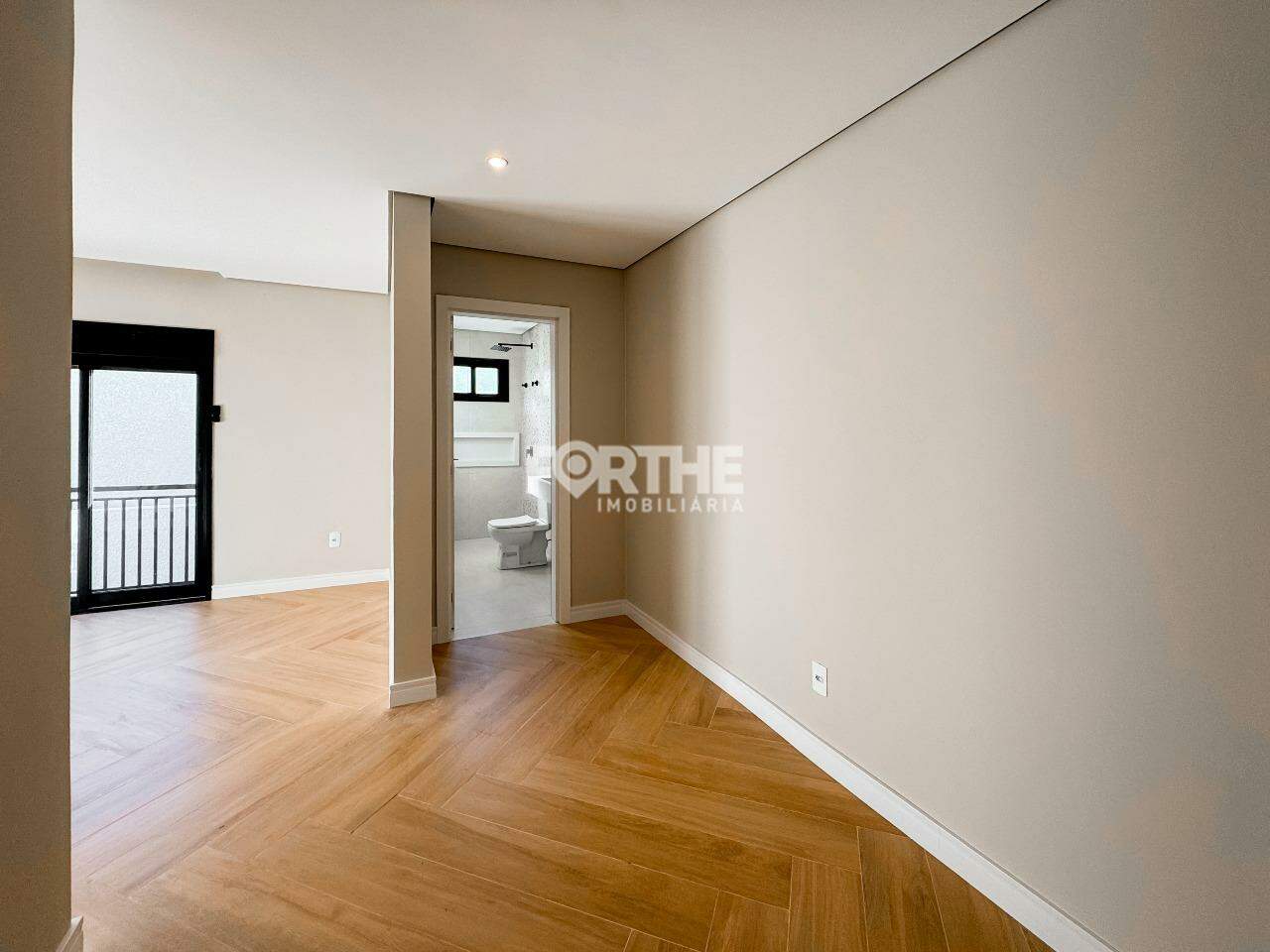 Casa à venda no Centro: closet suíte