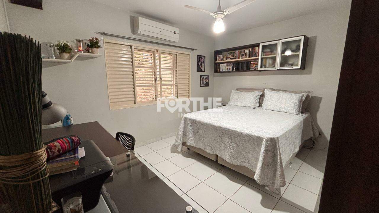 Casa à venda no Recanto Tropical: 