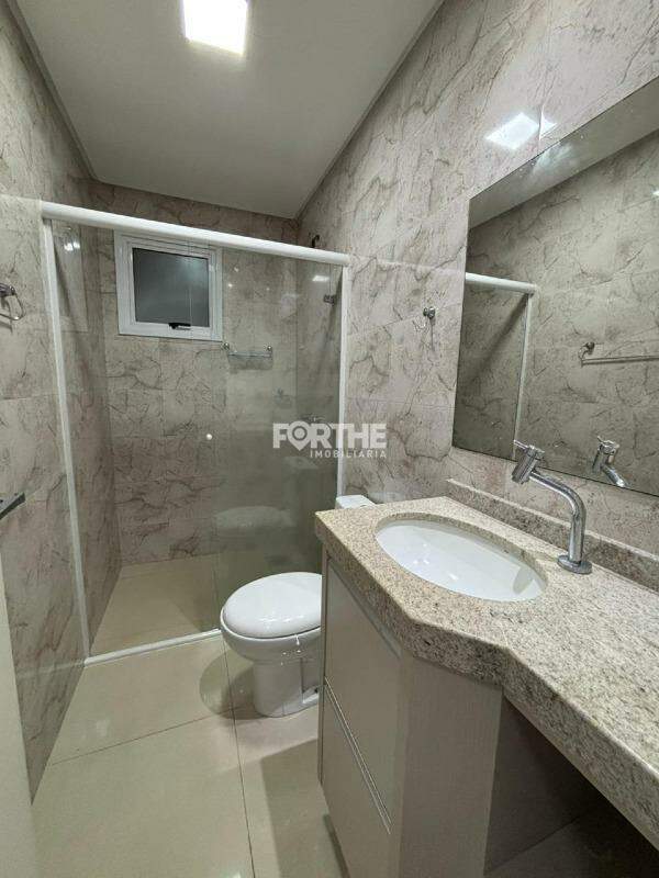 Apartamento para aluguel no Centro: 