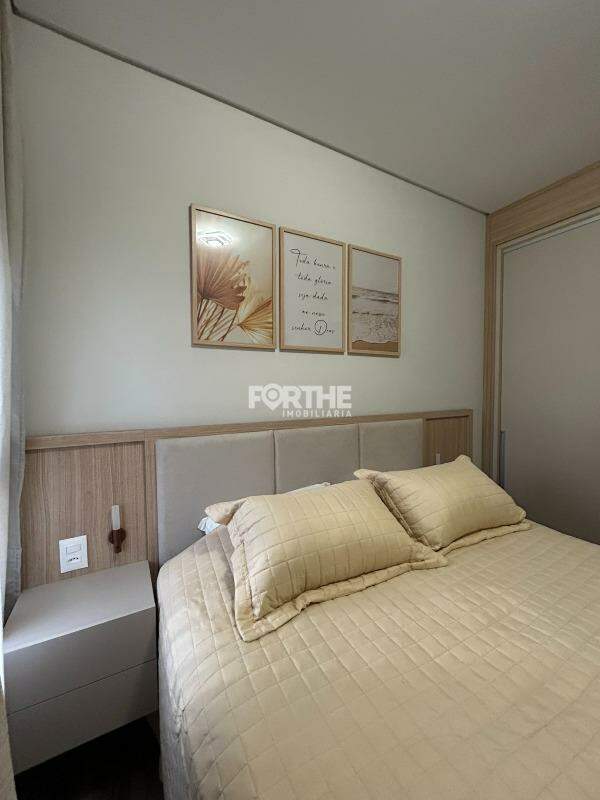 Apartamento à venda no Pereque: 