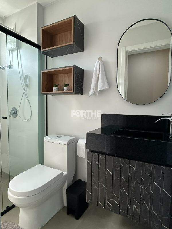 Apartamento à venda no Pereque: 