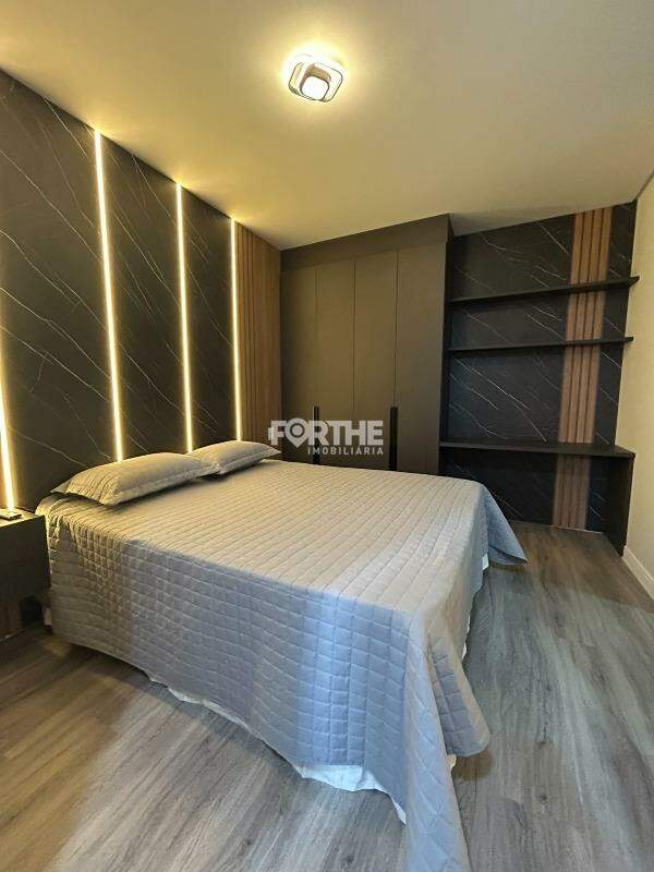 Apartamento à venda no Pereque: 