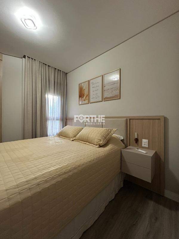 Apartamento à venda no Pereque: 