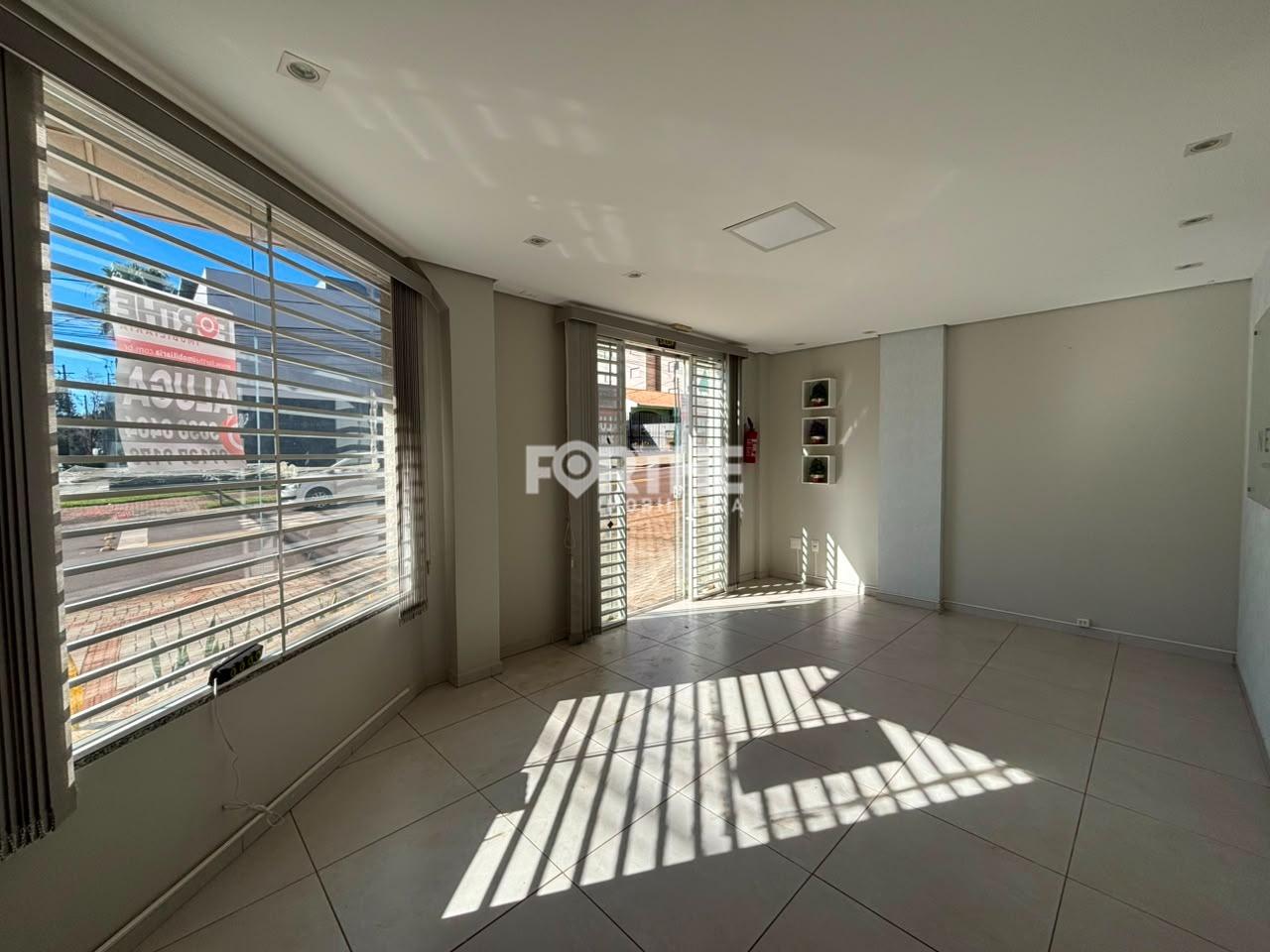 Sala comercial para aluguel no Centro: