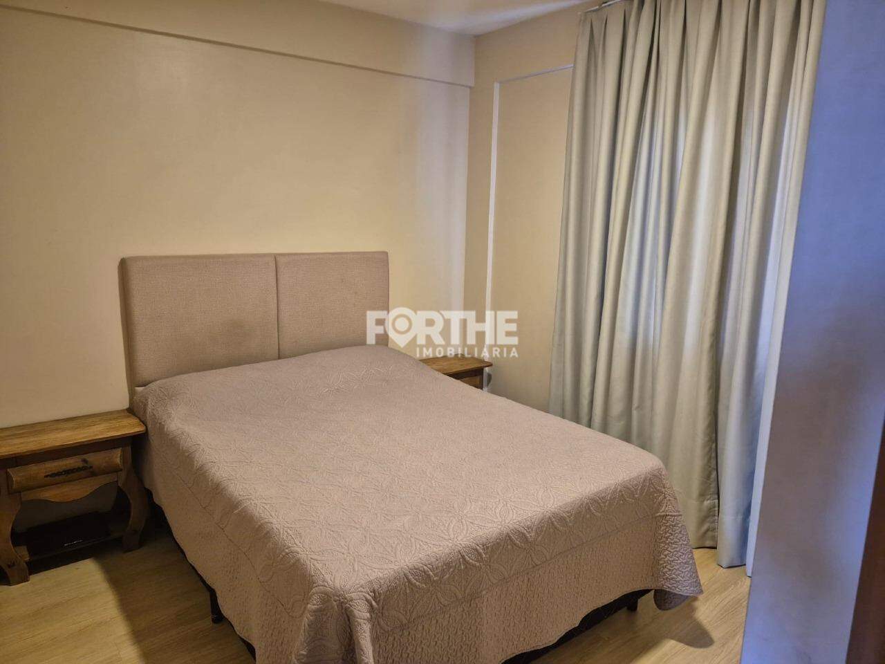 Apartamento à venda no Região do Lago: 