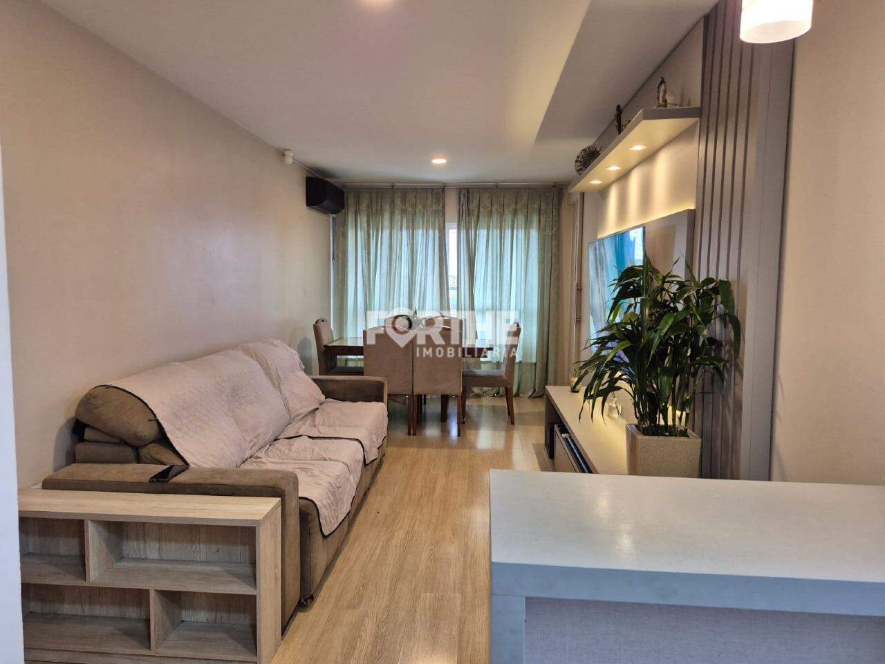 Apartamento à venda no Região do Lago: 