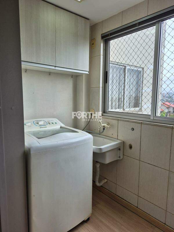 Apartamento à venda no Região do Lago: 