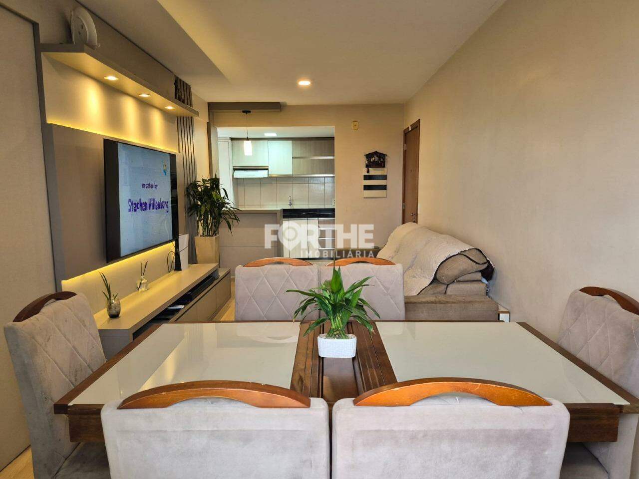 Apartamento à venda no Região do Lago: 