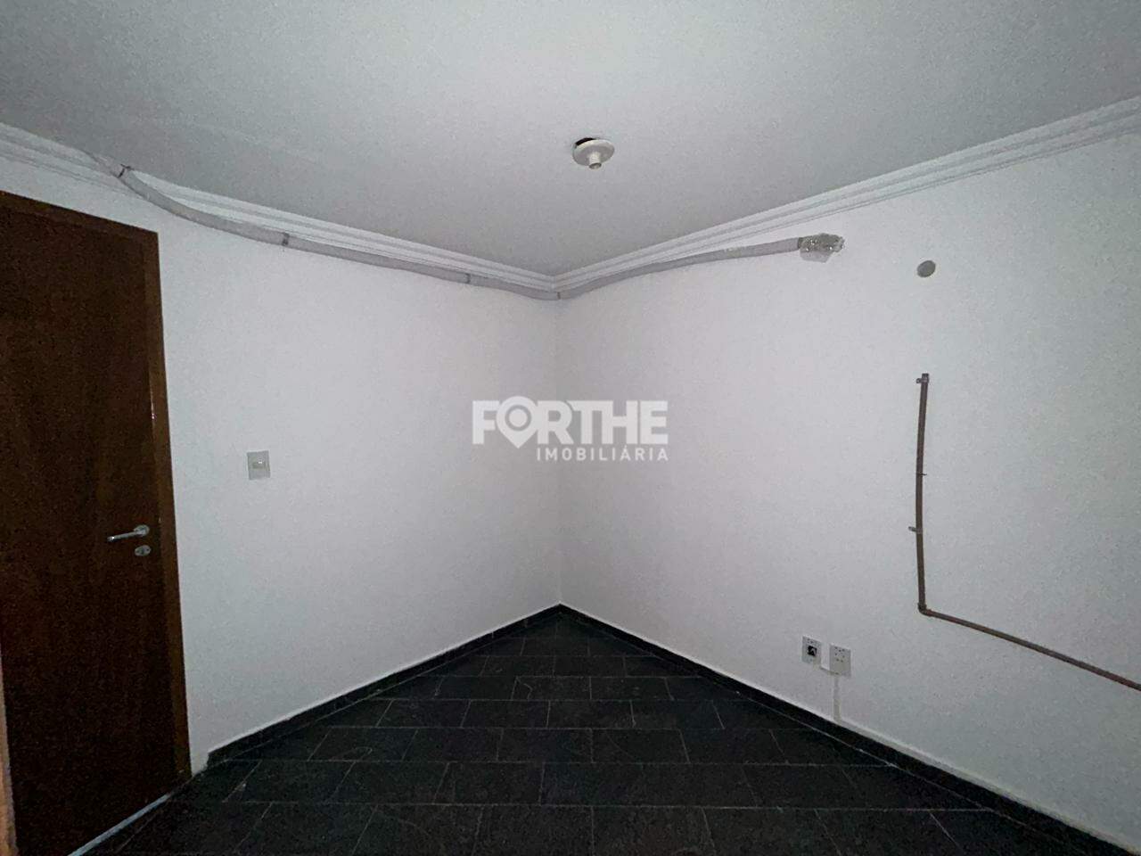 Sala comercial para aluguel no Centro: