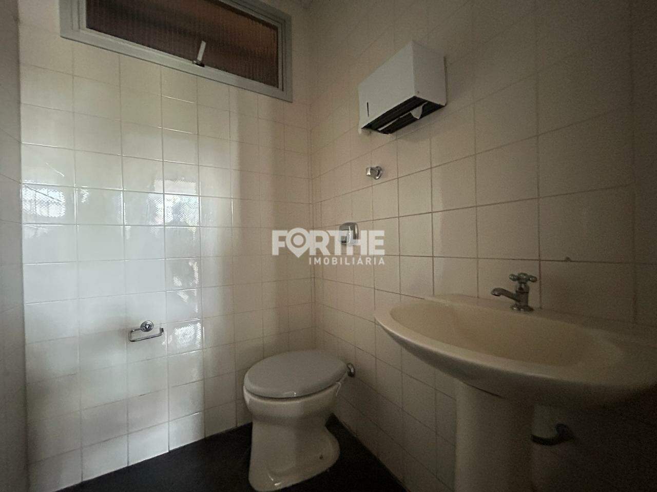 Sala comercial para aluguel no Centro:
