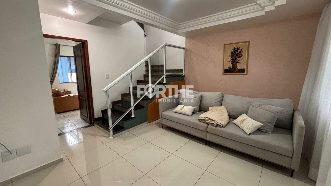 Sobrado à venda no Country: 