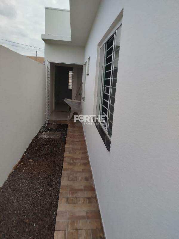Casa à venda no Esmeralda: