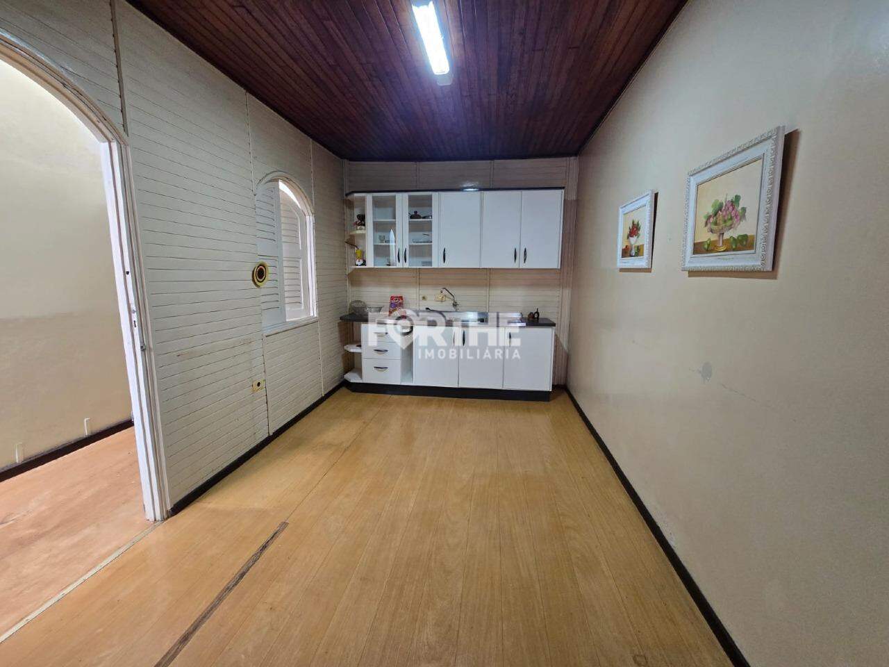 Sobrado à venda no Neva: 