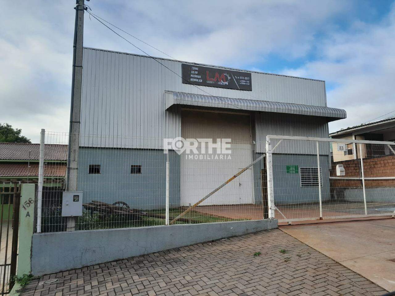 Barracão Pioneiros Catarinenses 806m²