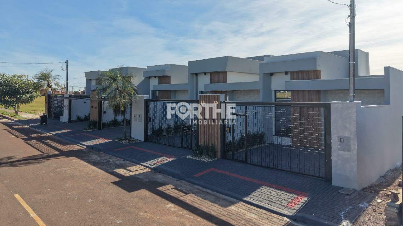 Casa à venda no Recanto Tropical IV: