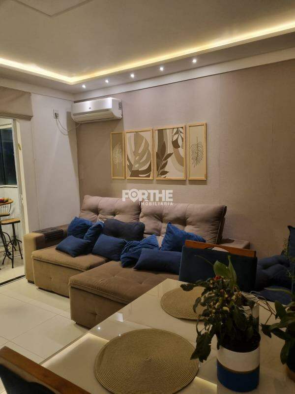 Apartamento 2 Dormitórios Centro 68m²