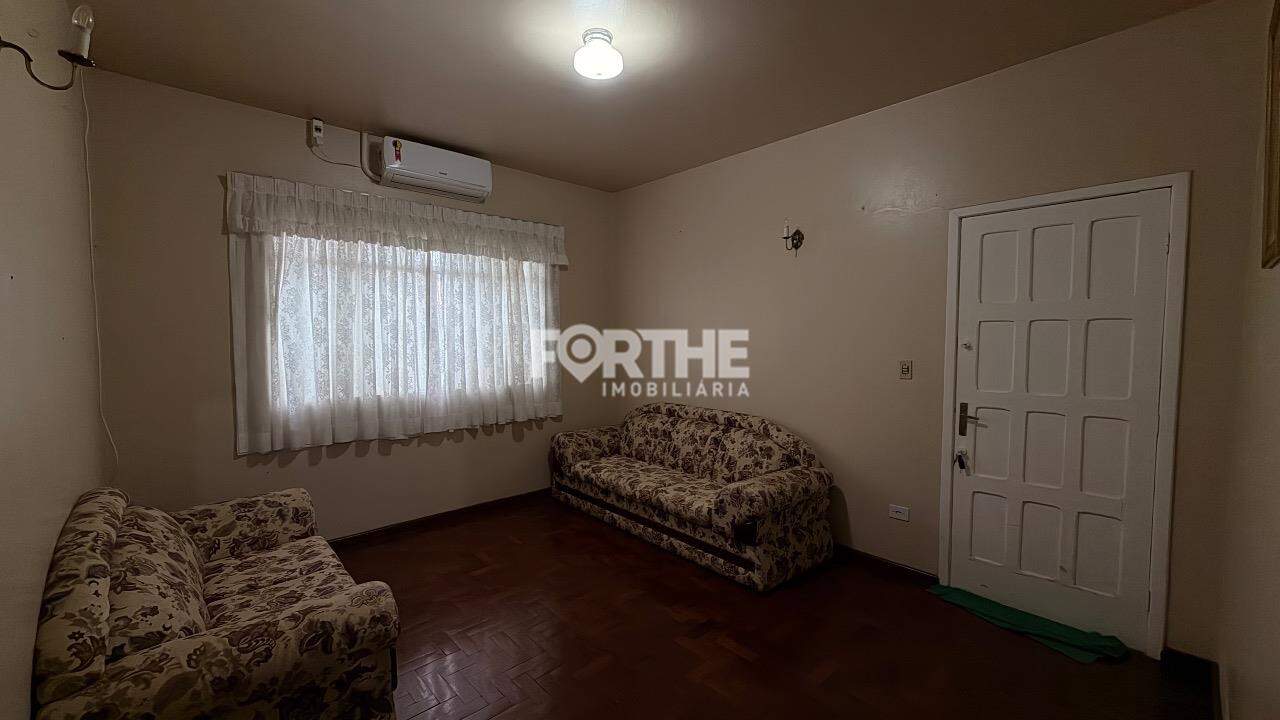 Casa à venda no Neva: